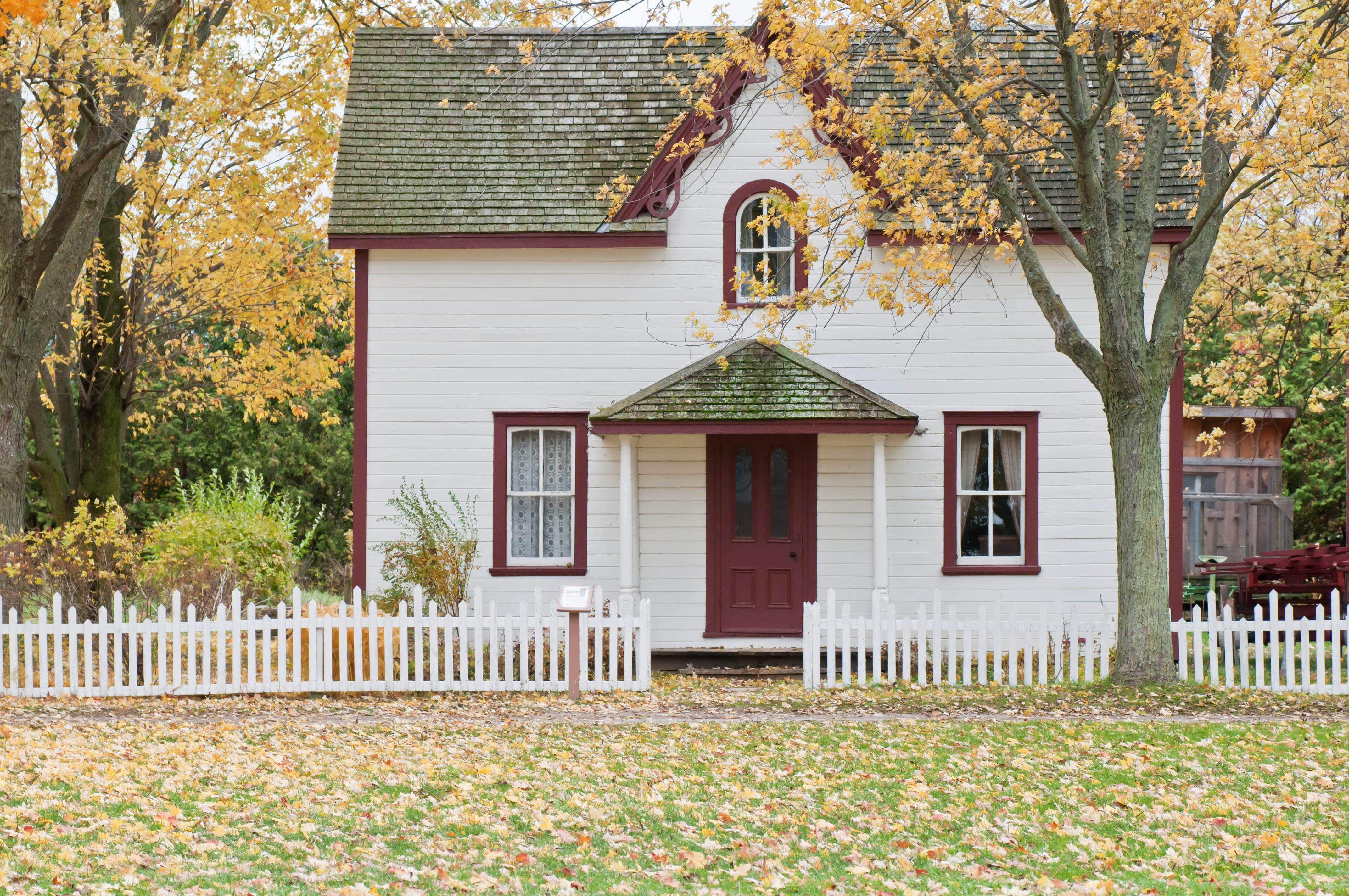What to Know When Considering a Home Equity Line of Credit 